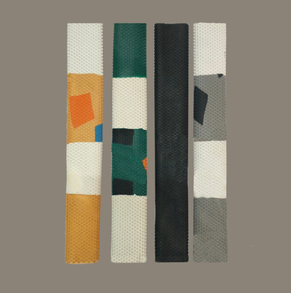 Grips-Grey1 BG